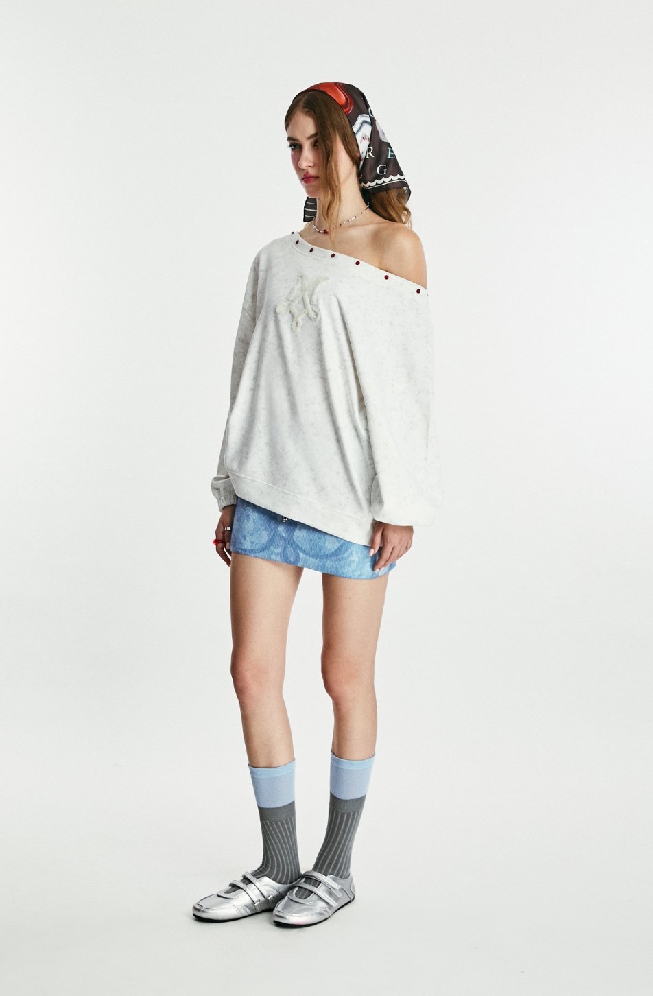 Steny Off Shoulder Sweater 