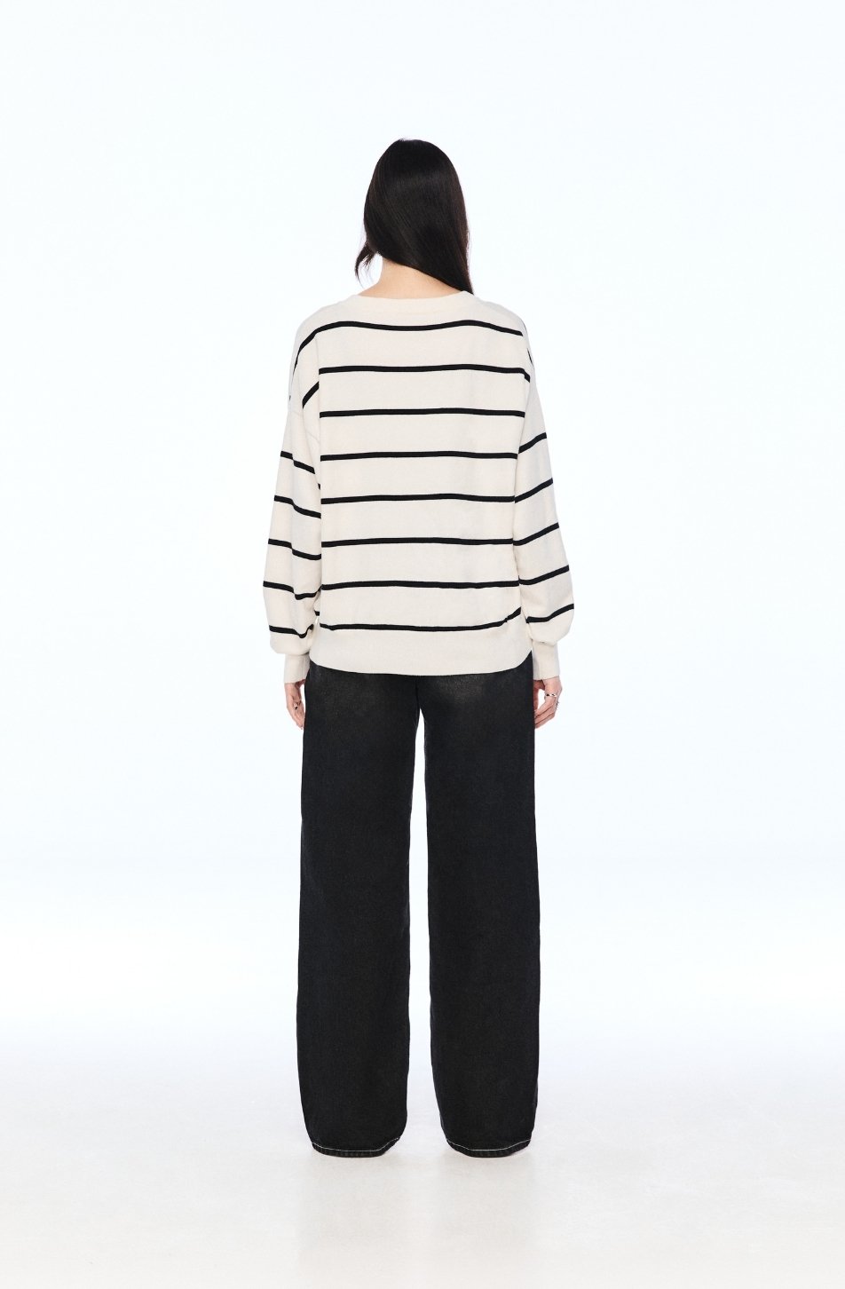 Merge Flow Cardigan (จัดส่ง 08/06)