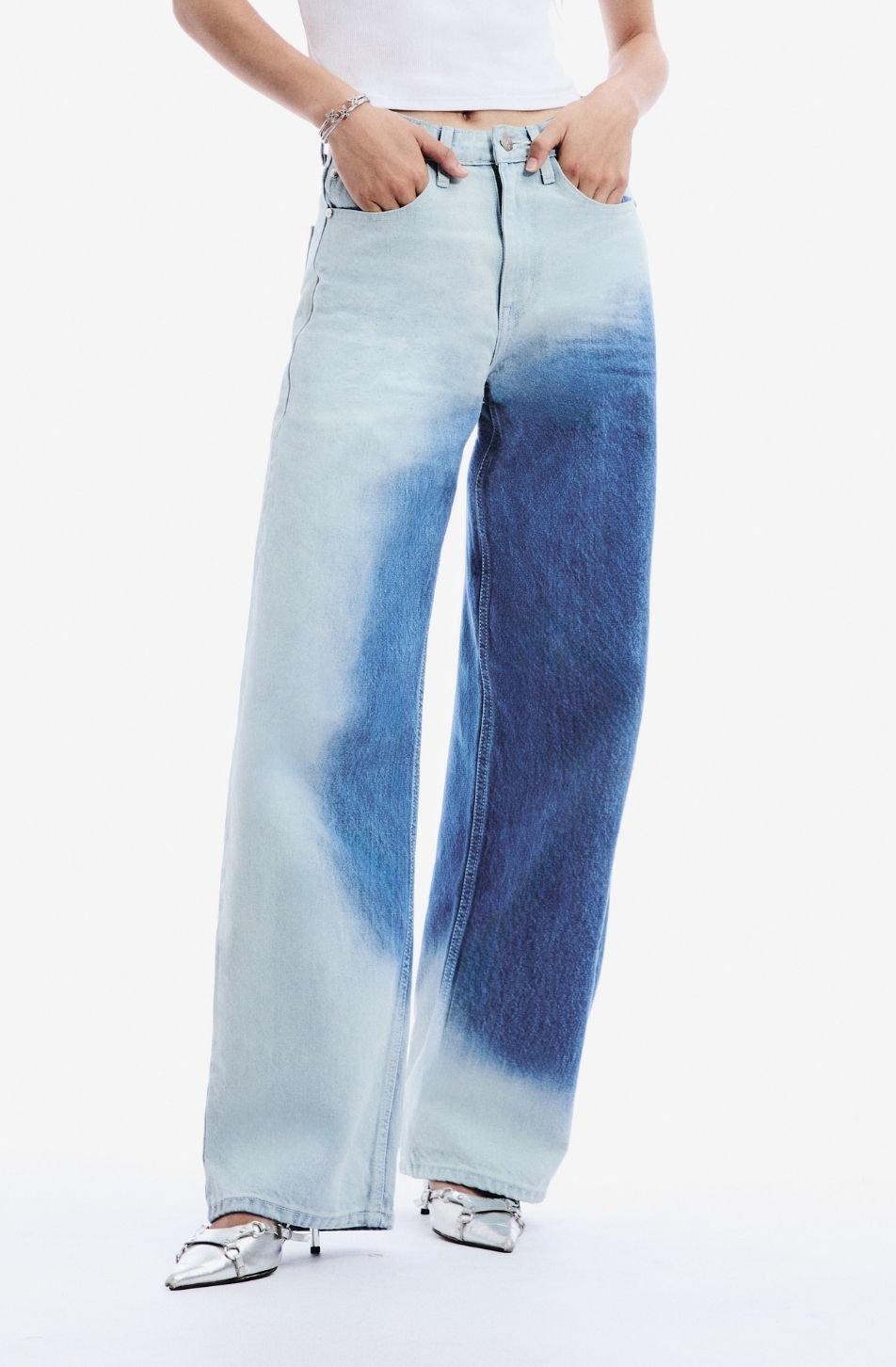 Signature Curve Jeans (Mid Waist)