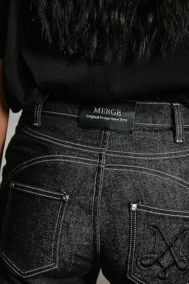 Merge Lacing Capri Jeans