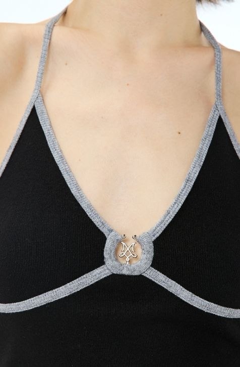 Sunday Halter Top (จัดส่ง 22/06)