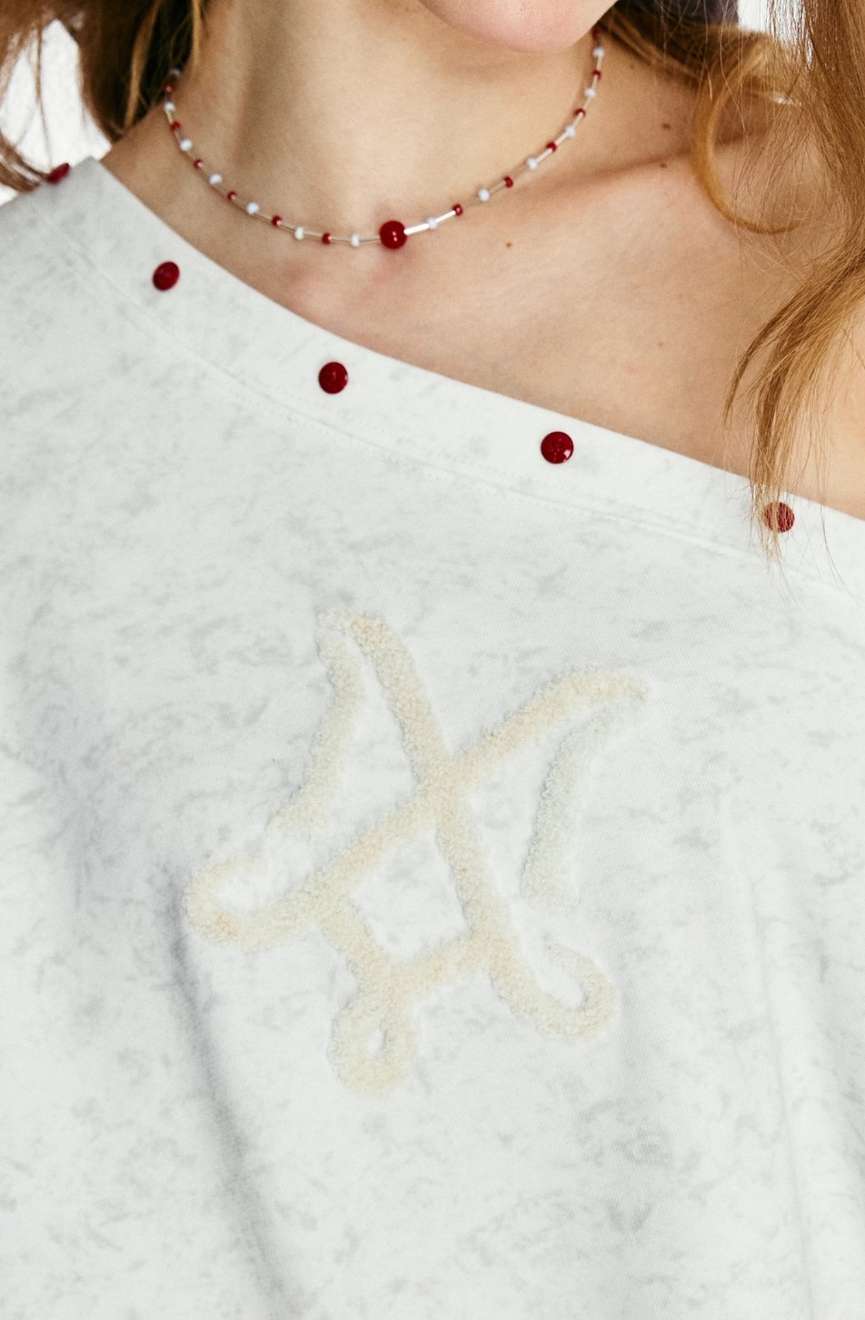 Steny Off Shoulder Sweater 