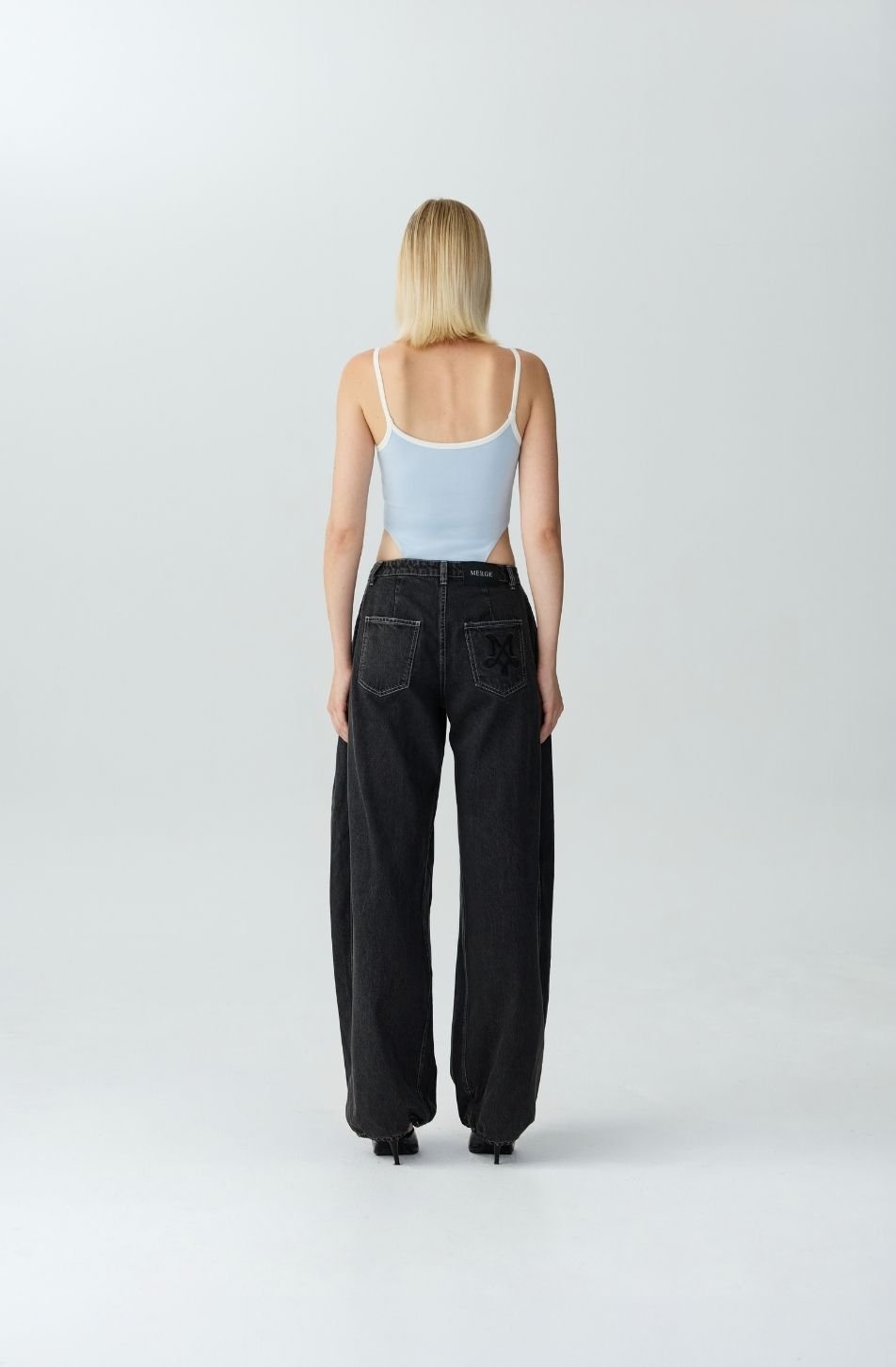Bubble Barrel Jeans (จัดส่ง 19/11)