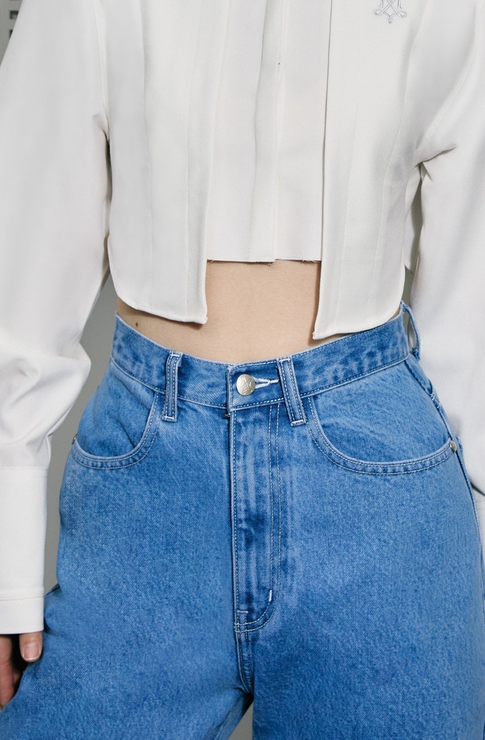 Slim Mid Waist Jeans 03