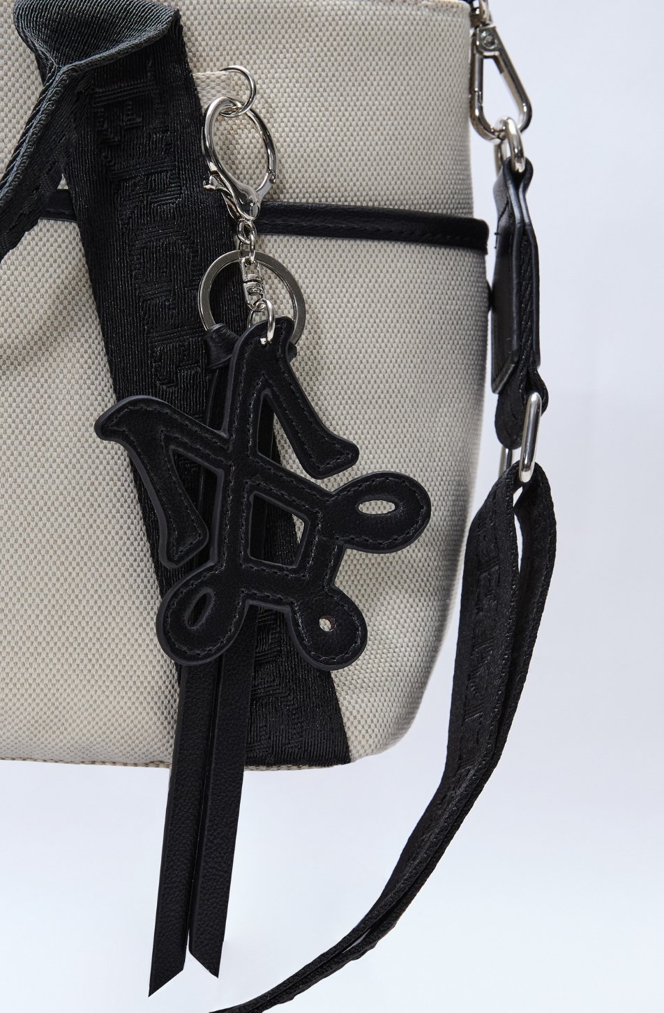 Merge Laya Bag