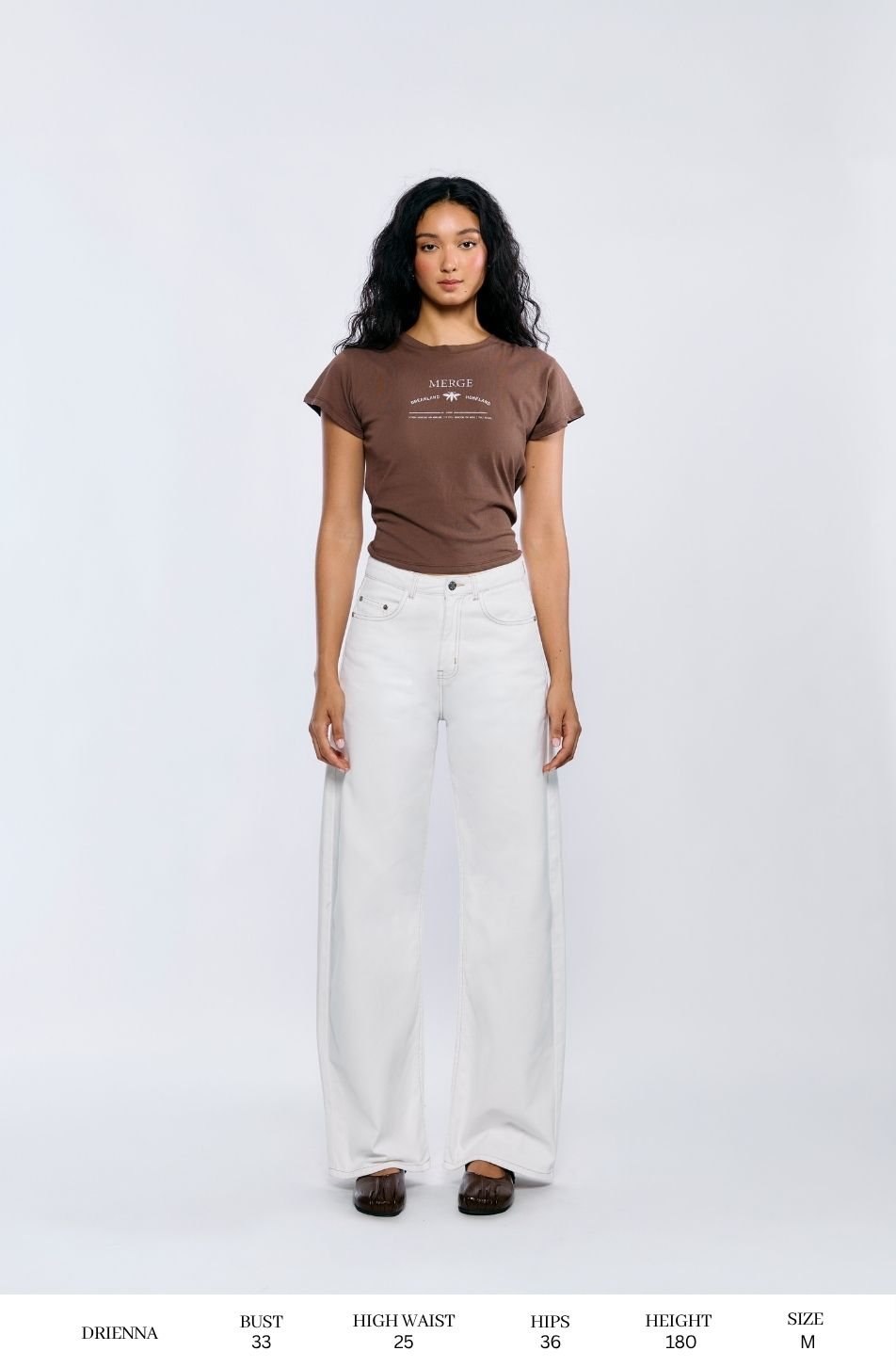 Signature Curve Jeans (Mid Waist)