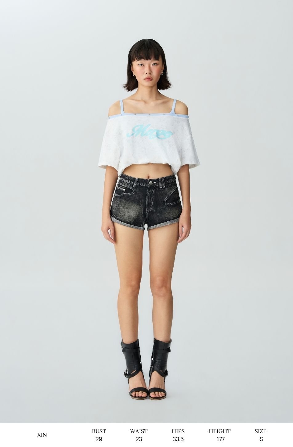 Paula Cropped Off Shoulder Top (จัดส่ง 12/11)