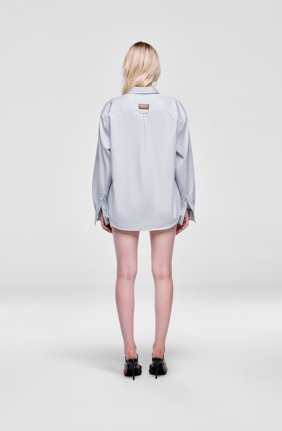 Essen Shirt (จัดส่ง 27/07)