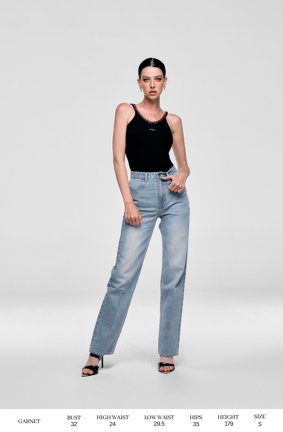 Slim Mid Waist Jeans 03 (จัดส่ง 04/08)