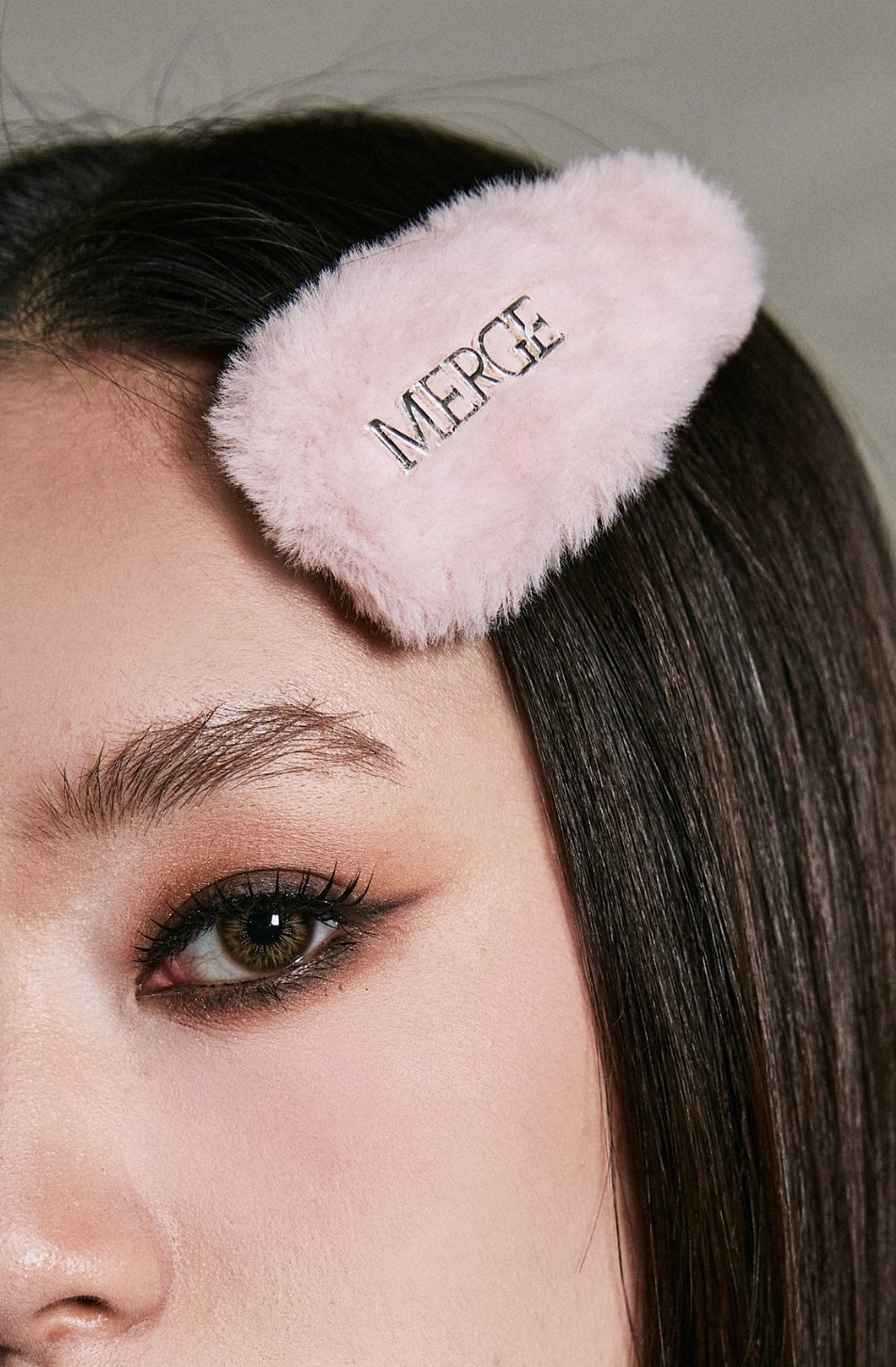 Merge Fluffy Hair Clip