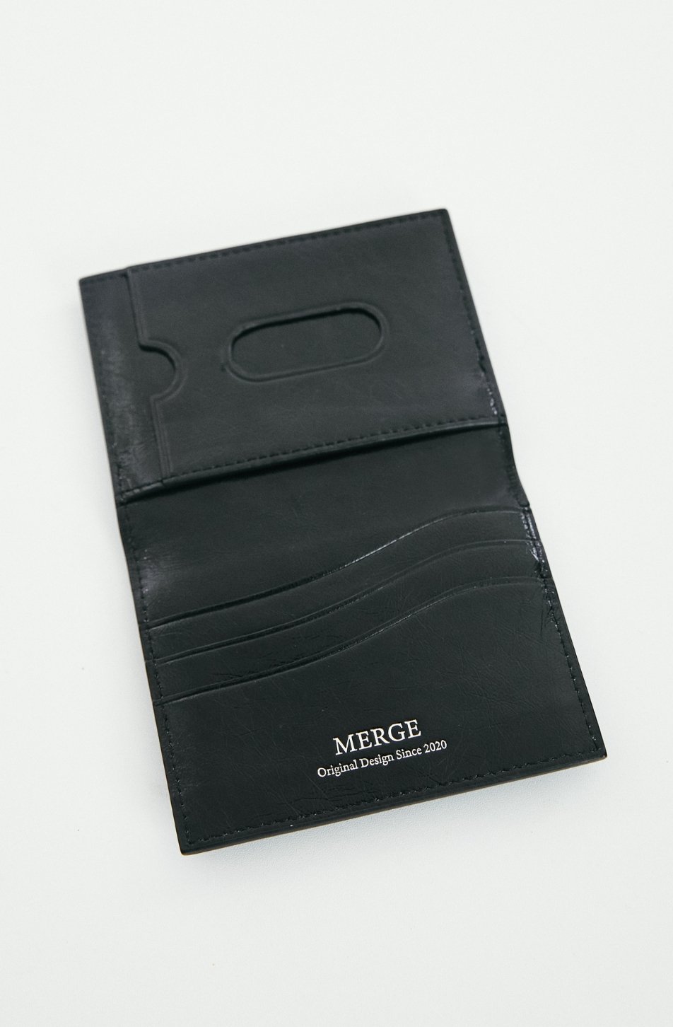 Merge AIrich Leather Card Case