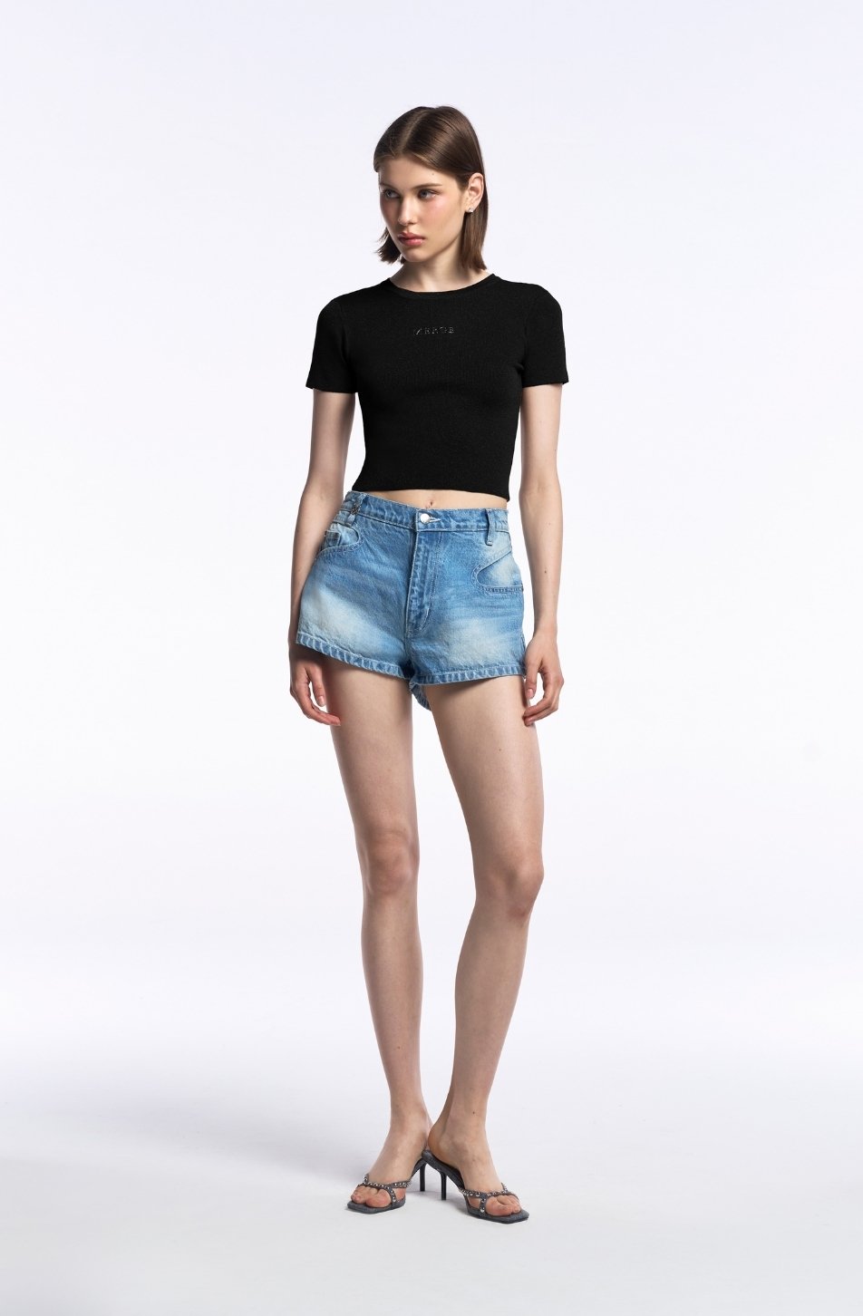 Rayleigh Denim Shorts (จัดส่ง 07/08)