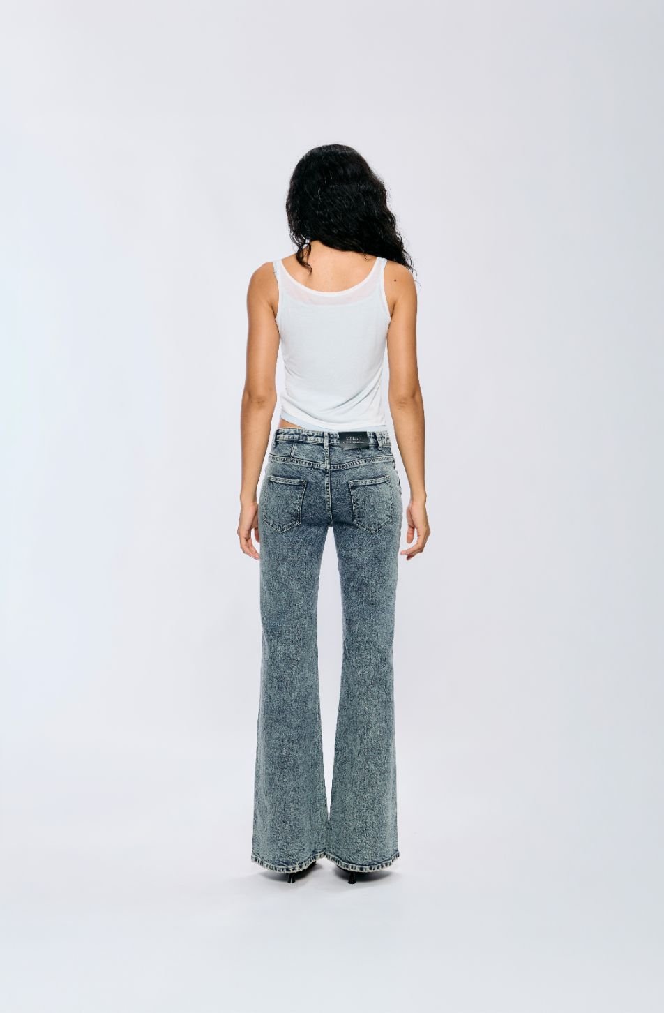 Actual Low Waist Flare Jeans (จัดส่ง 24/09)