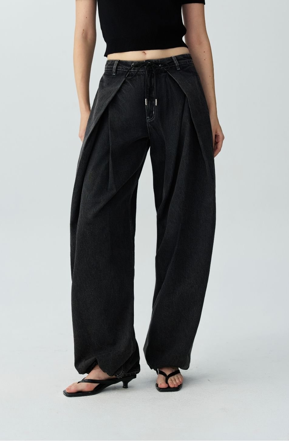 Bubble Barrel Jeans (จัดส่ง 19/11)