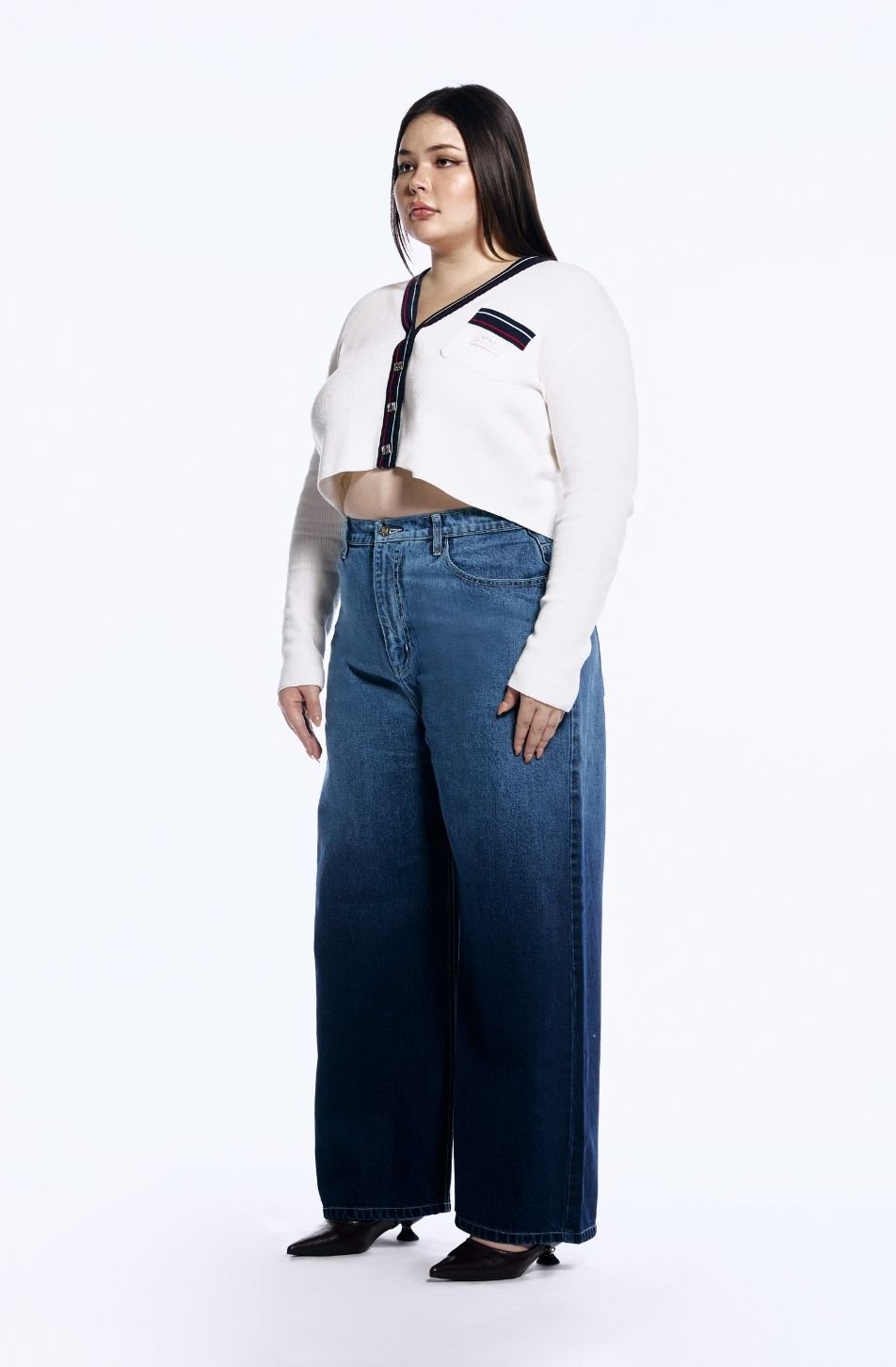 Classic Cropped Cardigan