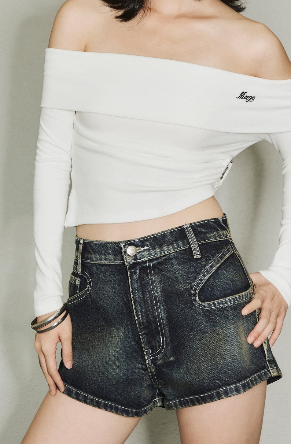 Rayleigh Denim Shorts (จัดส่ง 07/08)