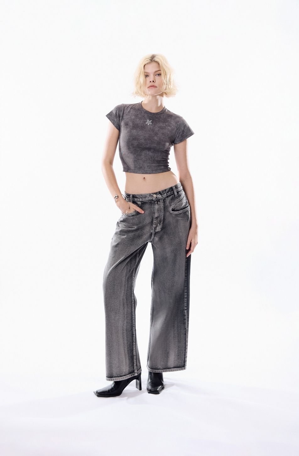 Baggy Jeans – Signature Shades