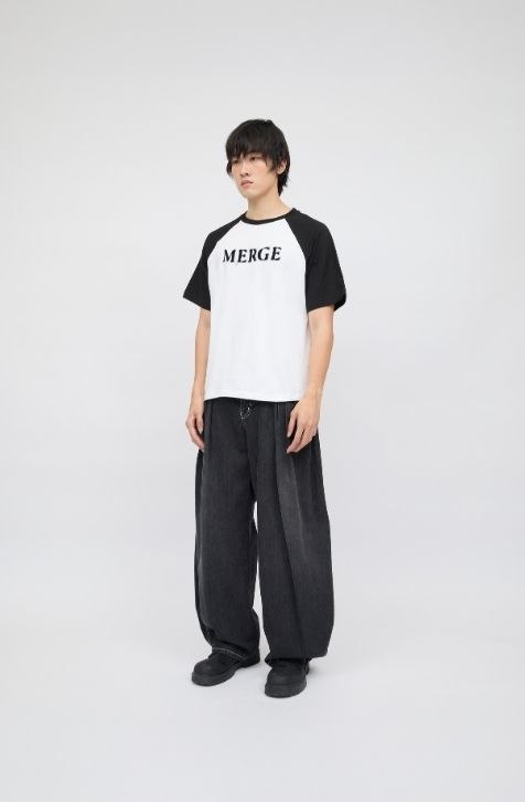 Raglan Oversized Tee 01 (จัดส่ง 14/07)