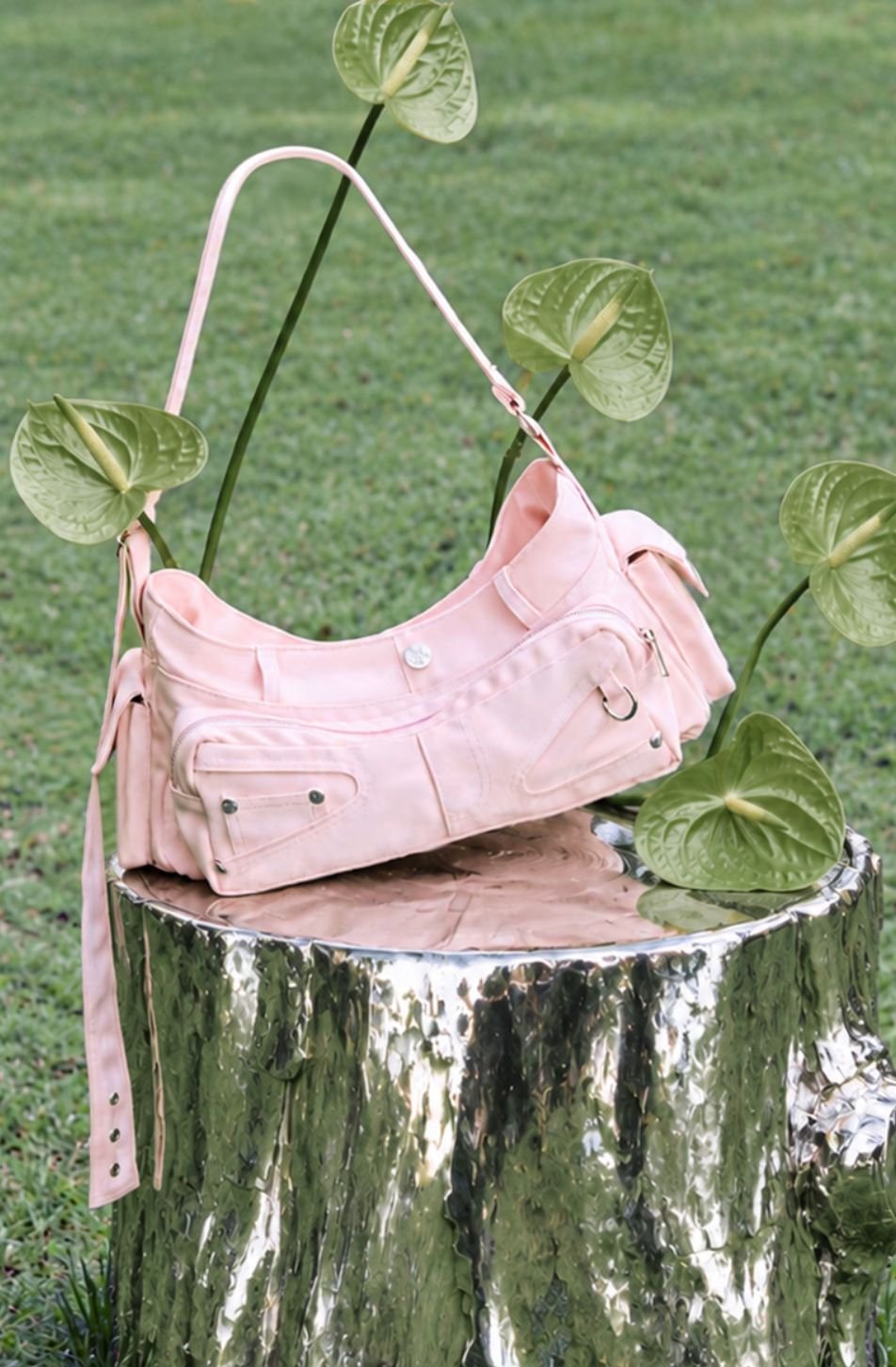 Merge Cargo Bag Pale Pink