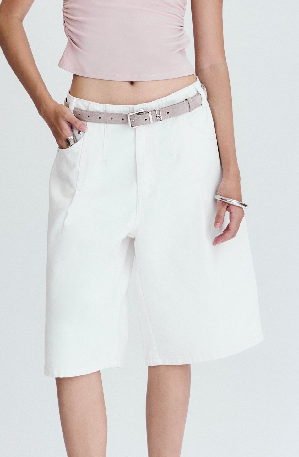 Whisper Denim Shorts (จัดส่ง 23/03)