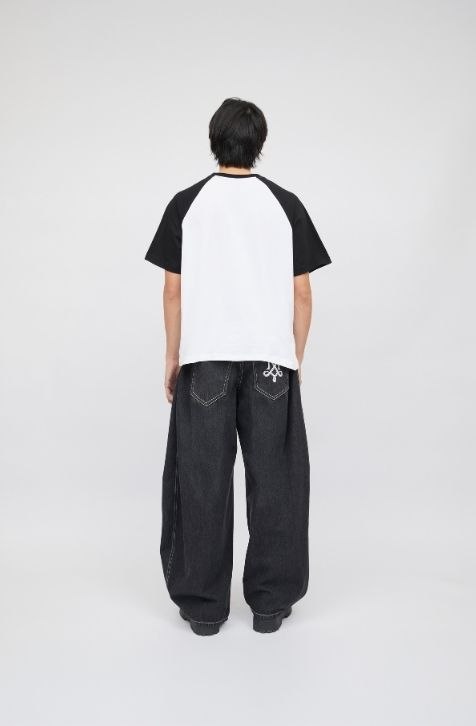 Raglan Oversized Tee 01 (จัดส่ง 14/07)