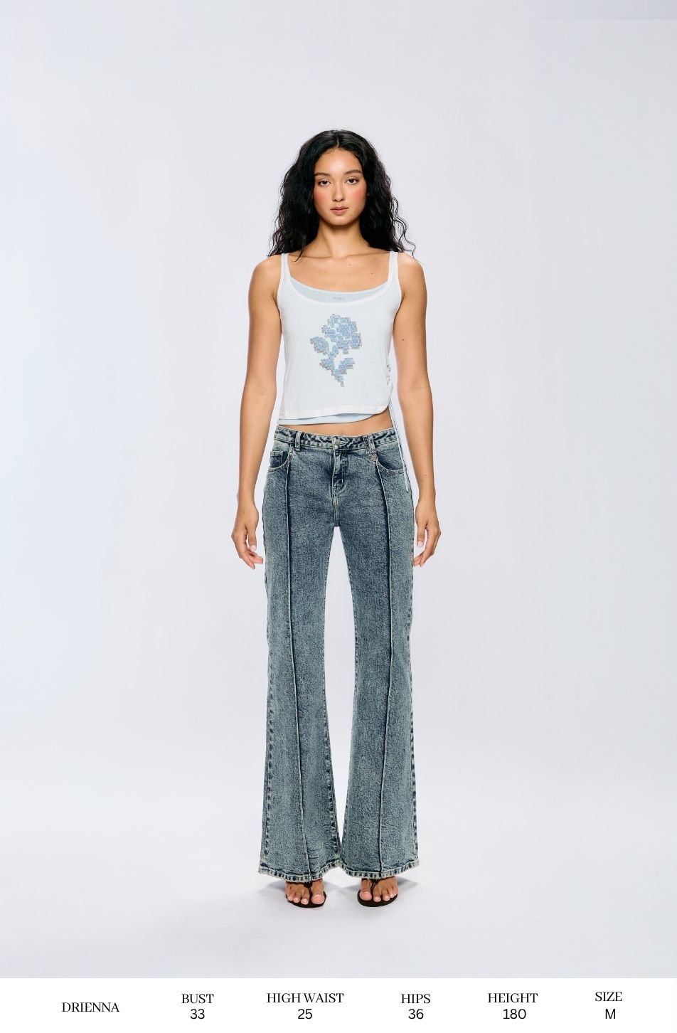 Actual Low Waist Flare Jeans (จัดส่ง 24/09)