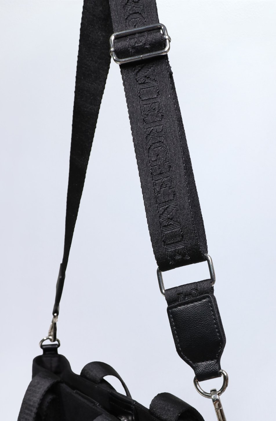 Merge Laya Bag