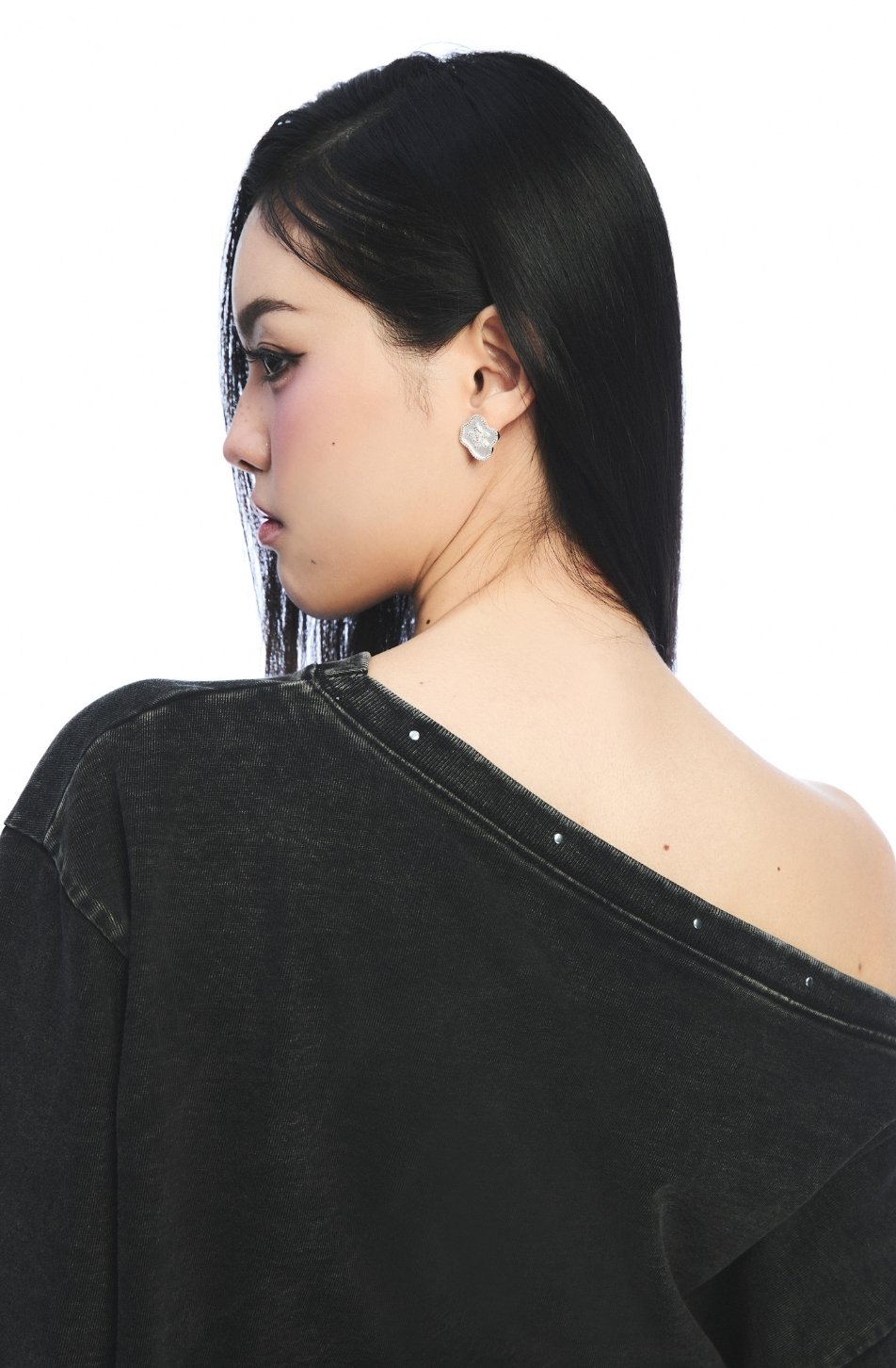 Melty Off Shoulder Sweater Crop 