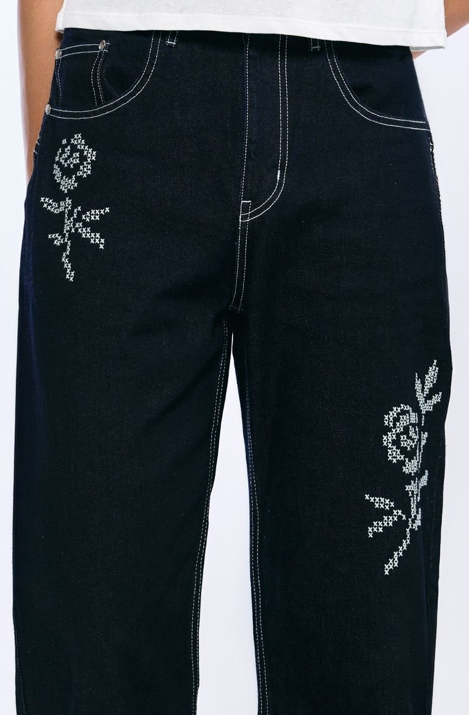 Straight Hem Jeans (จัดส่ง 29/09)