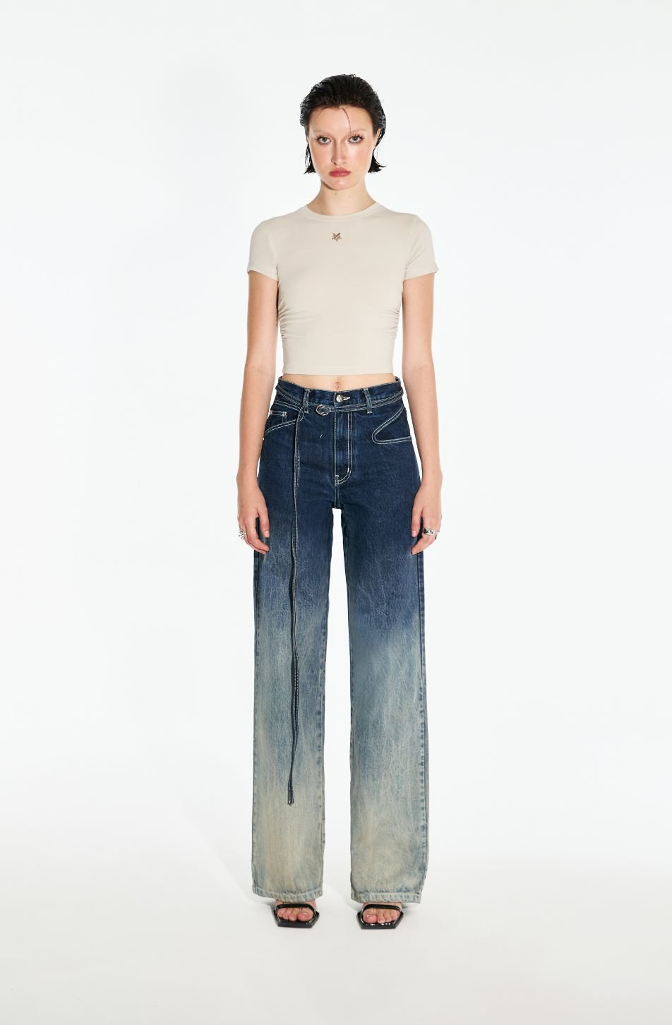 Perfect Low Waist Belt Jeans