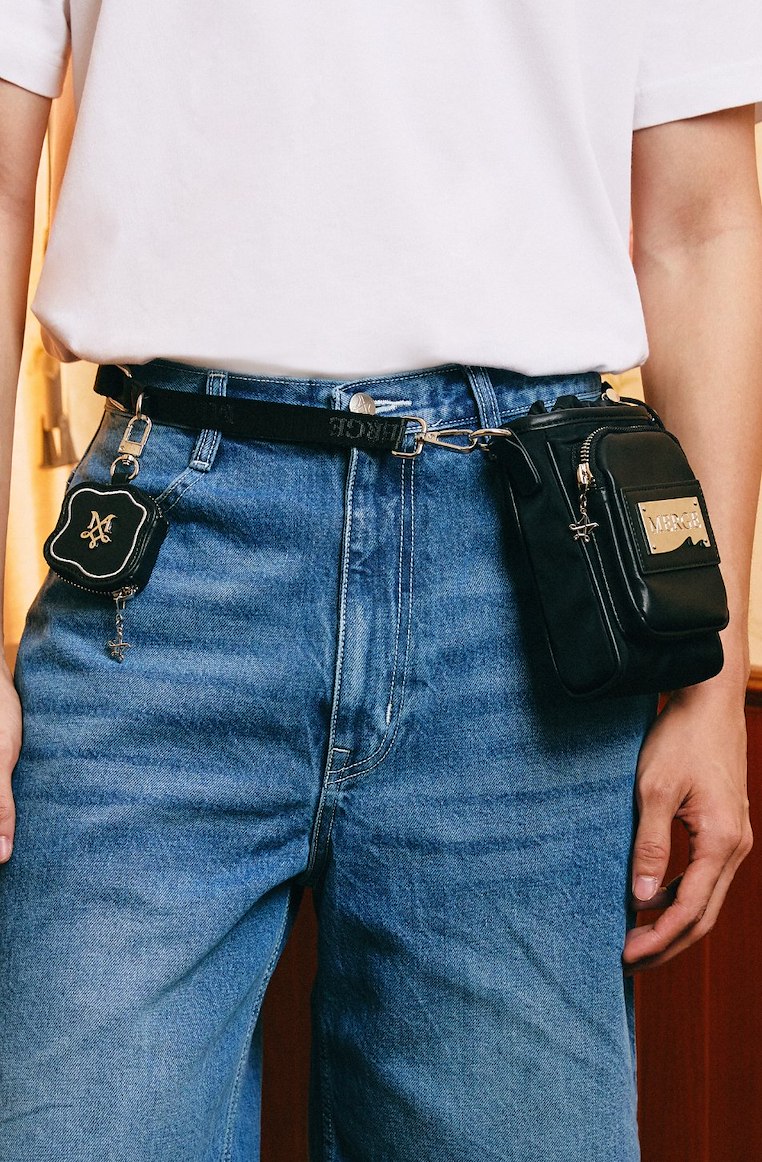 Merge Phone Bag (จัดส่ง 06/07)