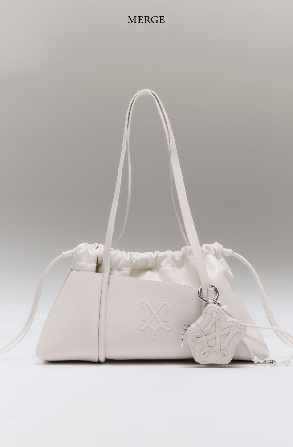 Merge It Bag 26 Cloud Dancer