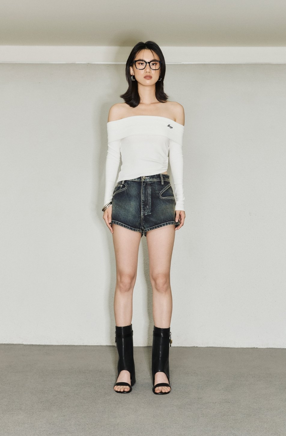 Cheryl Off Shoulder Top