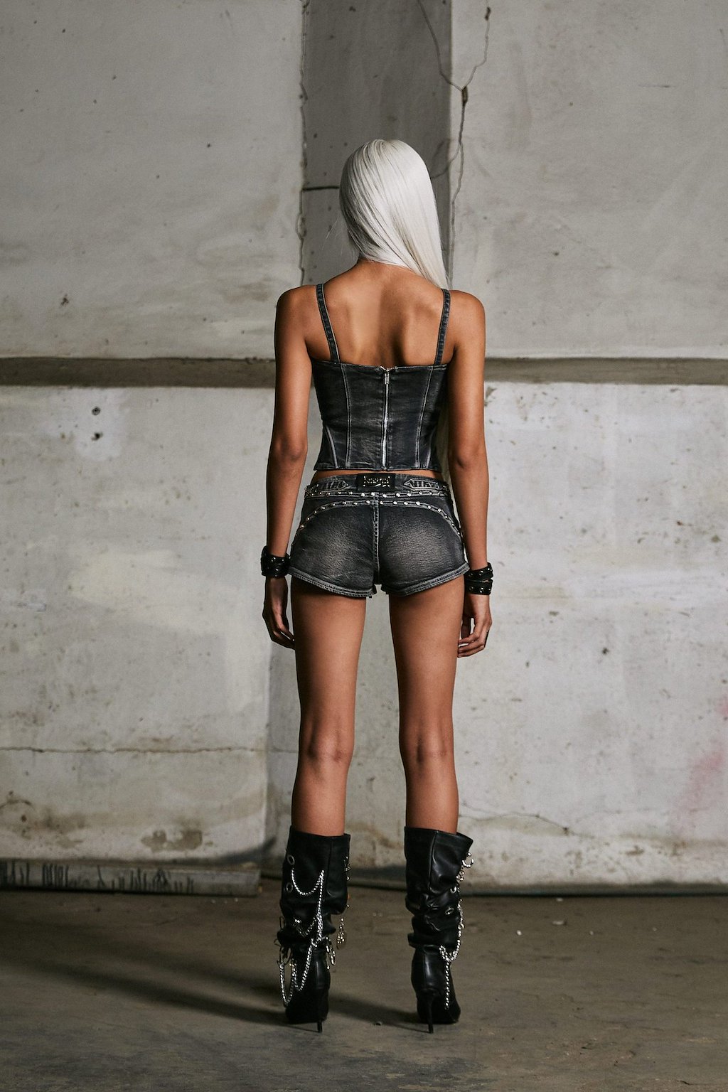 Merge Lacing Denim Shorts