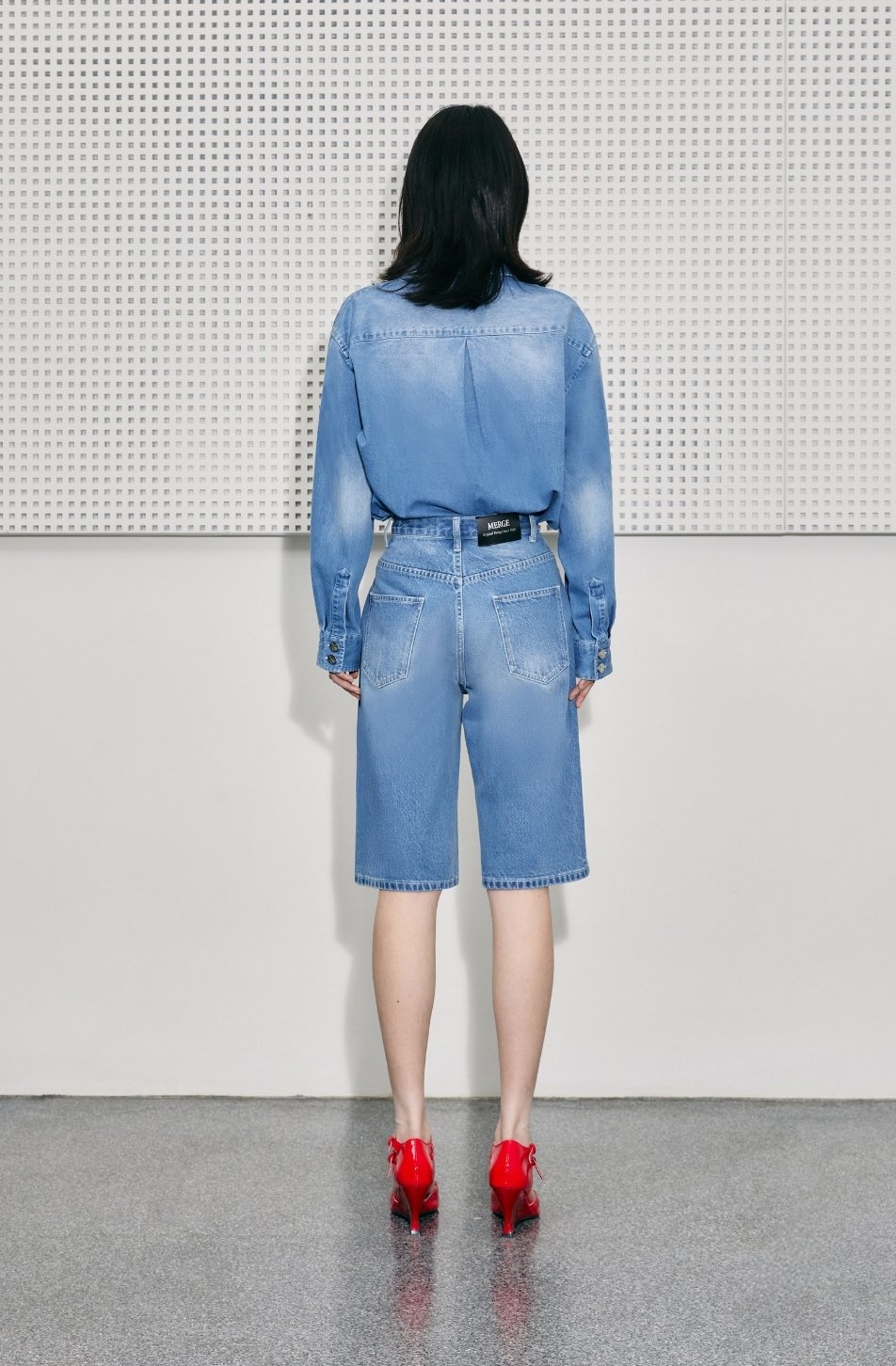 Signature Bermuda Jeans 01