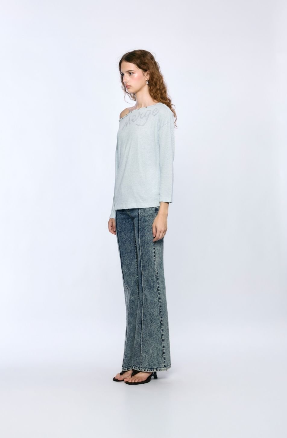 Sylvie Off shoulder Top (จัดส่ง 28/09)