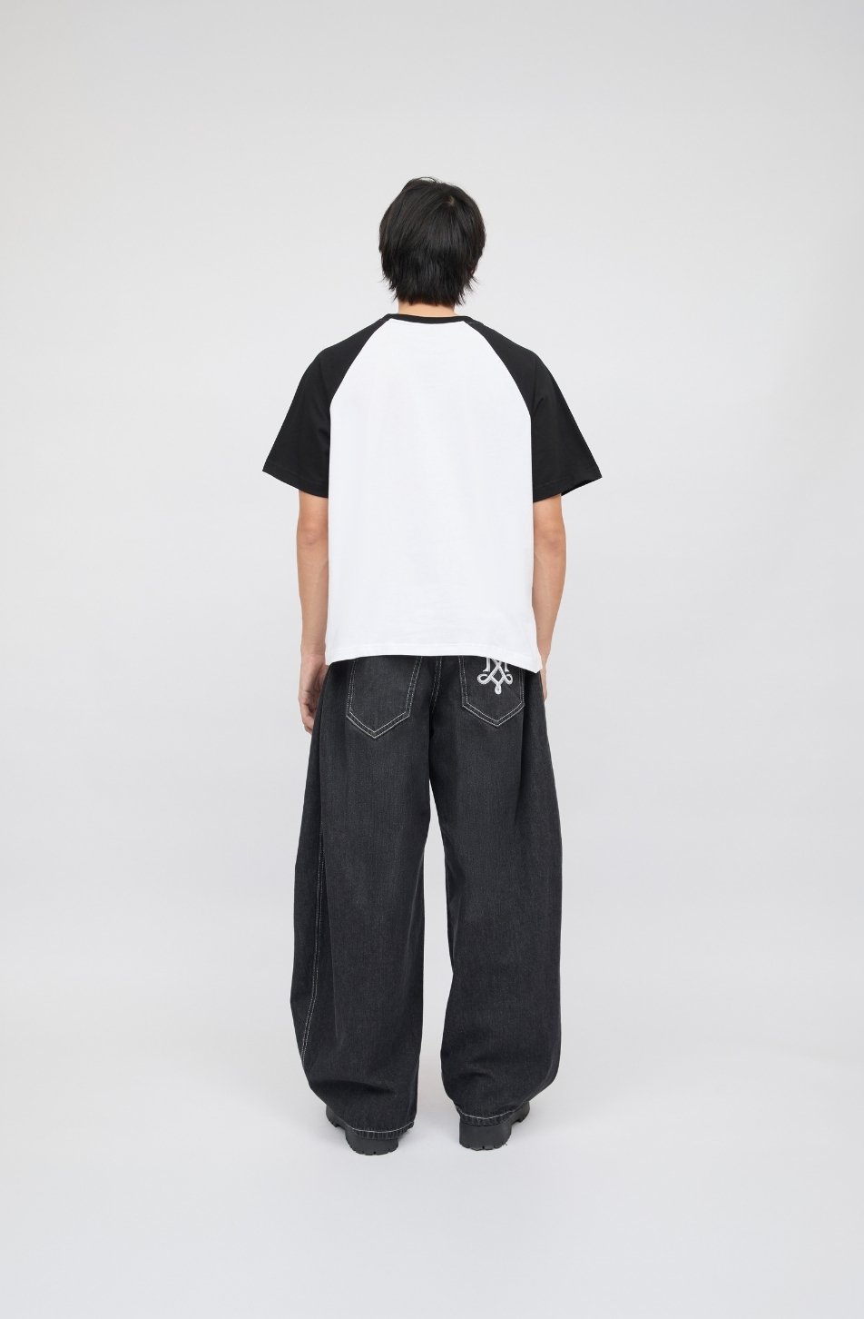 Raglan Oversized Tee 01 (จัดส่ง 14/07)