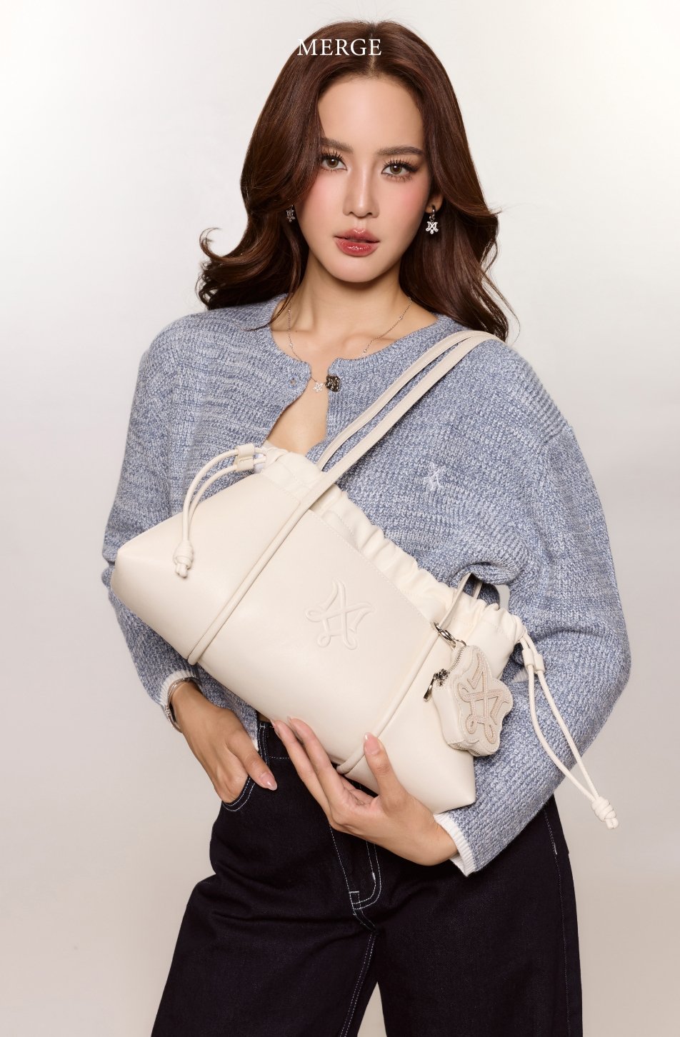 Merge It Bag 26 Cloud Dancer