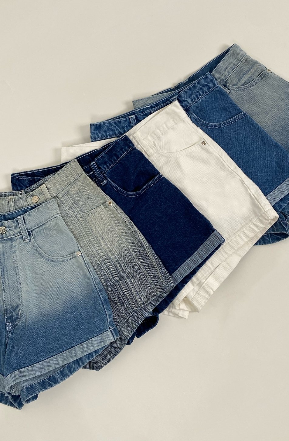 Classic Denim Shorts 01