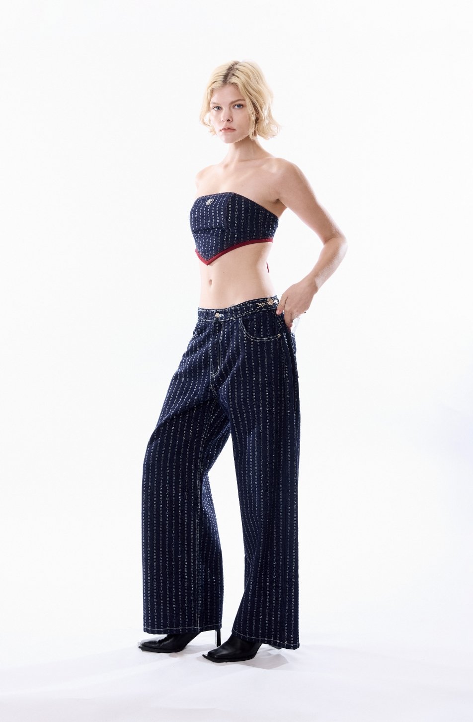Perfect Low Waist Jeans Seasonal Colors