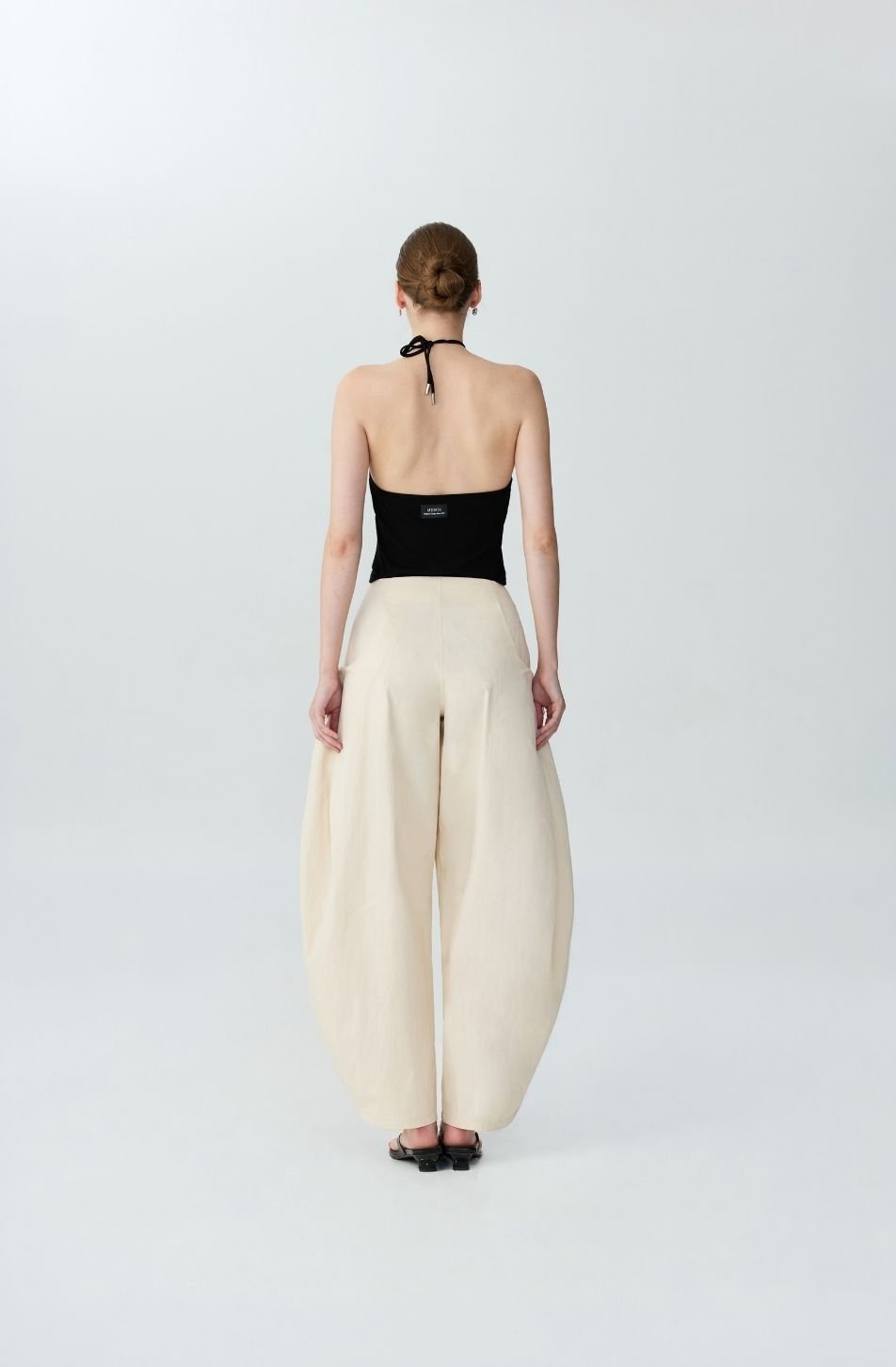 Brooke Nylon Pants (จัดส่ง 04/11)