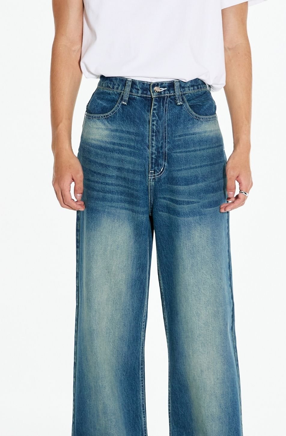 Signature Jeans 01 - Ombre-Fade Colors