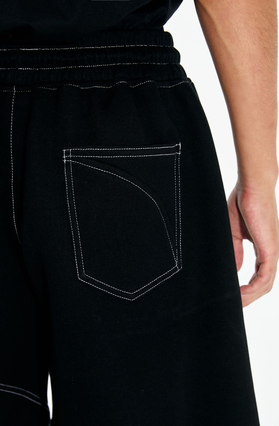 M Curve Sweat Jorts