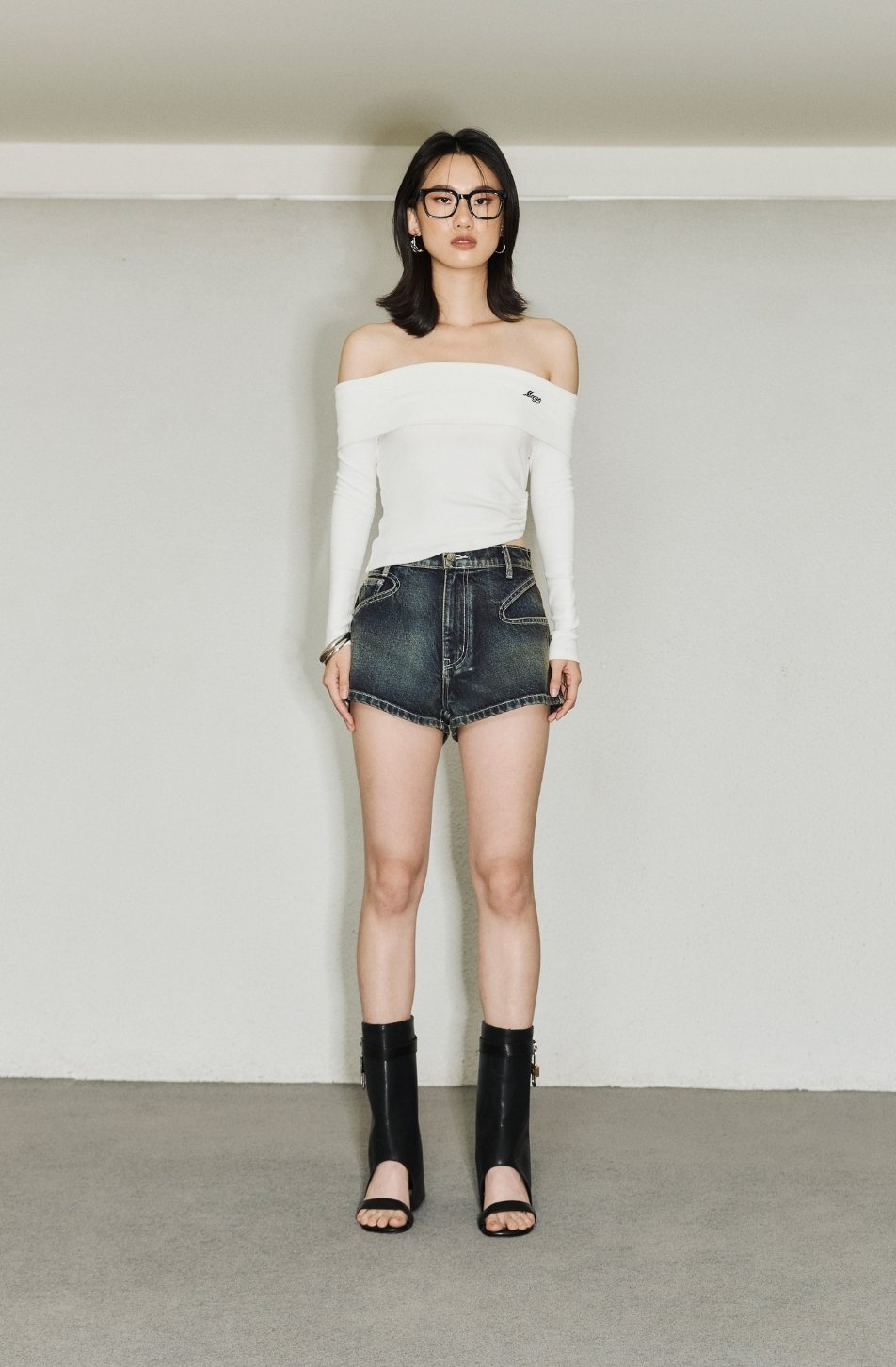Cheryl Off Shoulder Top