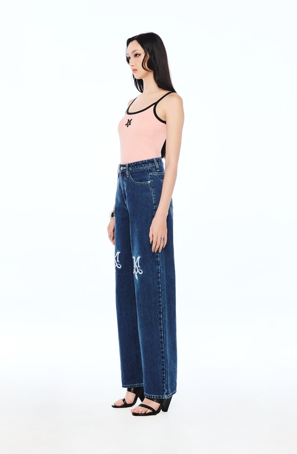 Signature Curve Jeans (Mid Waist) (จัดส่ง 10/06)