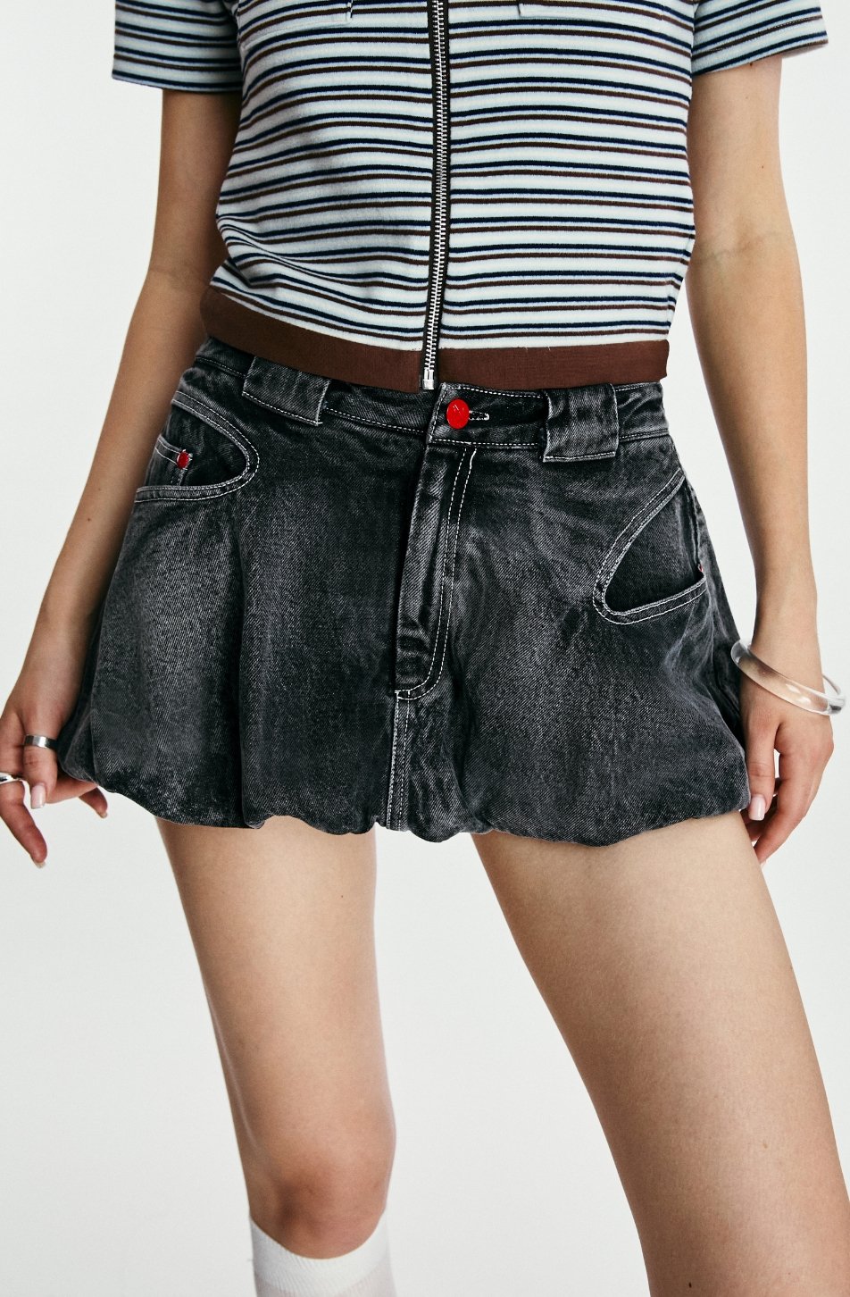 Puffy Denim Mini Skirt (จัดส่ง 02/02)