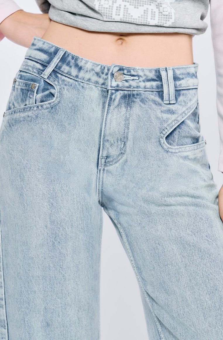 Ultra Low Waist Jeans (จัดส่ง 05/10)