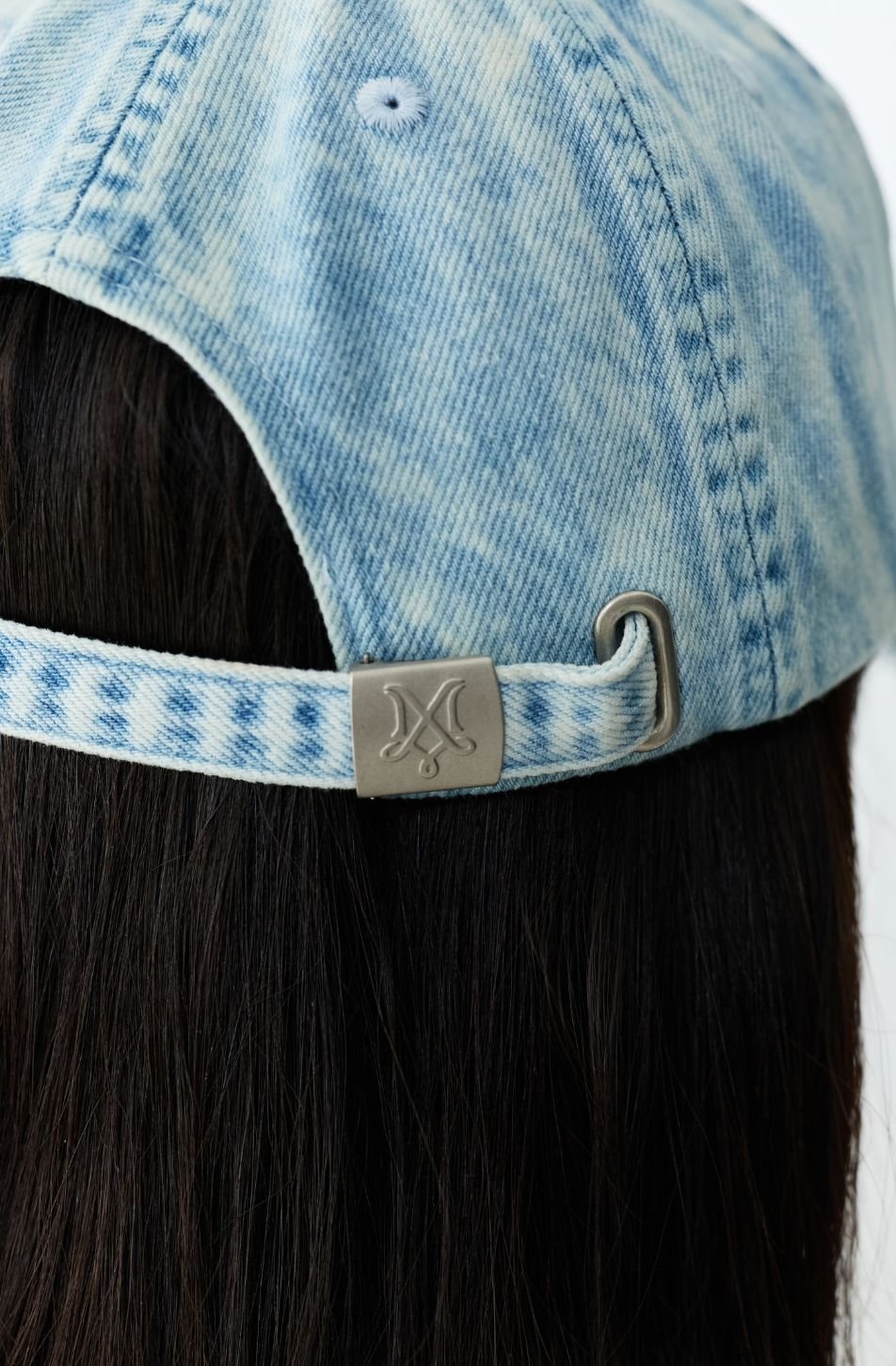 Merge Text Denim Cap (Pink Fade จัดส่ง 31/10)
