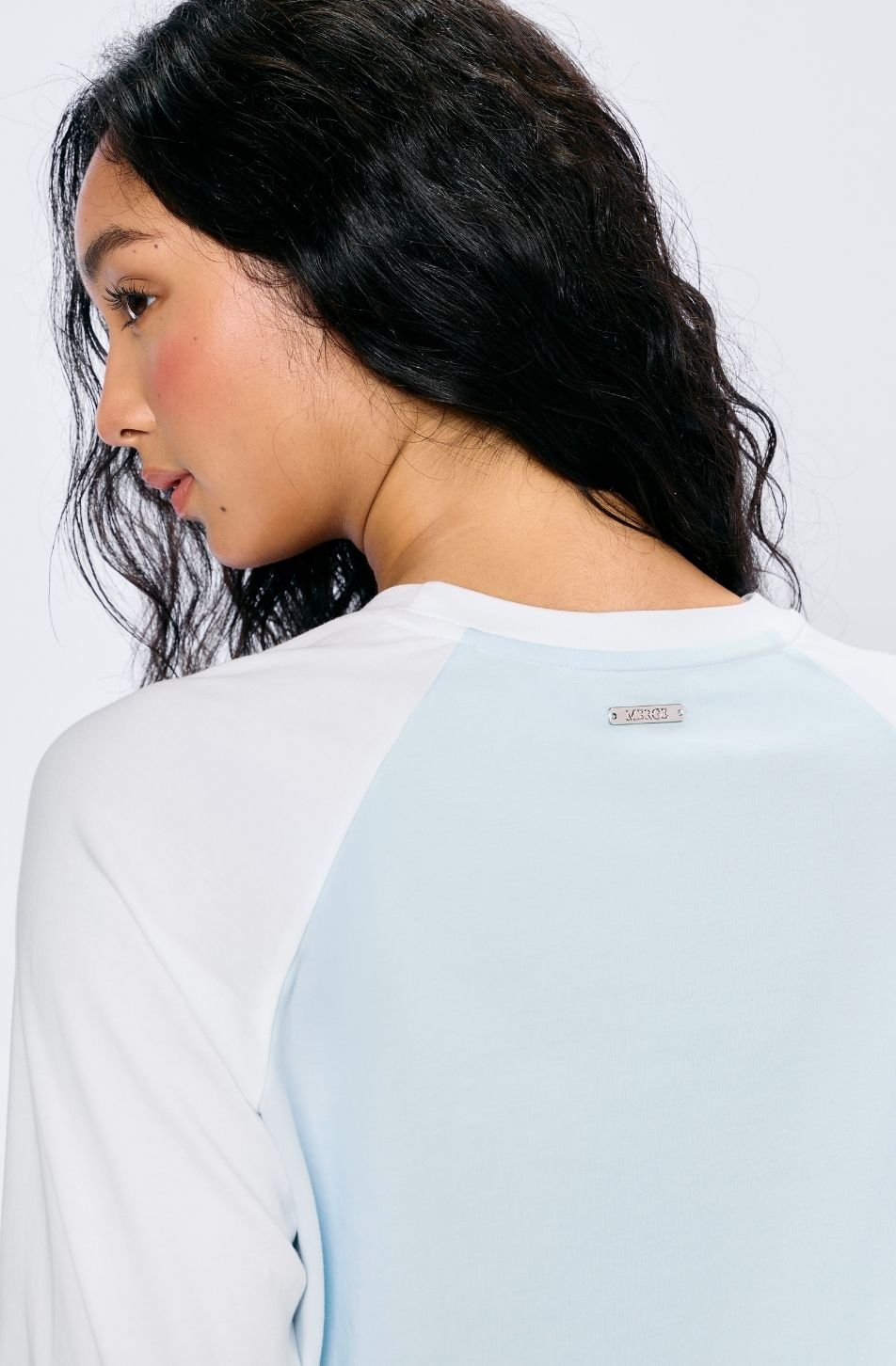 Andro Long Sleeve Tee (จัดส่ง 15/09)