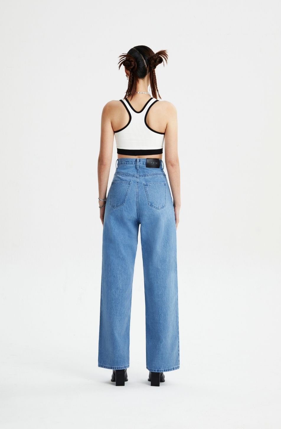 Signature Jeans 01 - Basic Colors